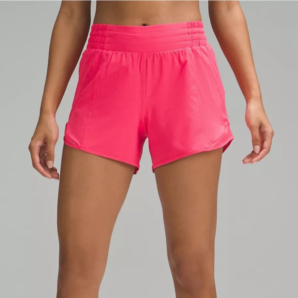 Lulu Lemon Hotty Hot High Rise 4”